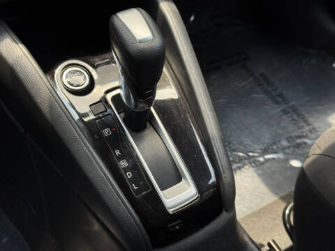 2021 Nissan Kicks S