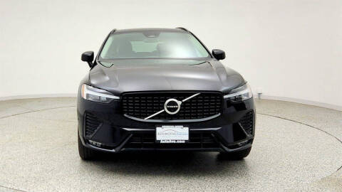 2023 Volvo XC60 B5 Plus Dark Theme