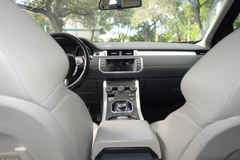 2017 Land Rover Range Rover Evoque SE