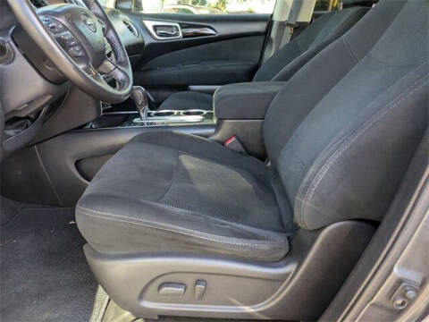 2013 Nissan Pathfinder SV