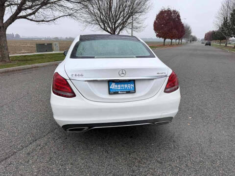 2016 Mercedes-Benz C-Class