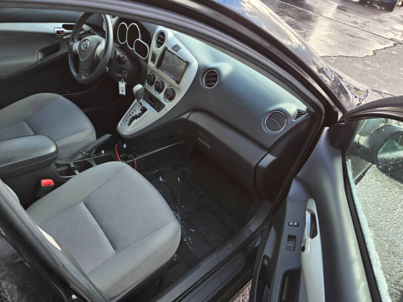 2009 Toyota Matrix S