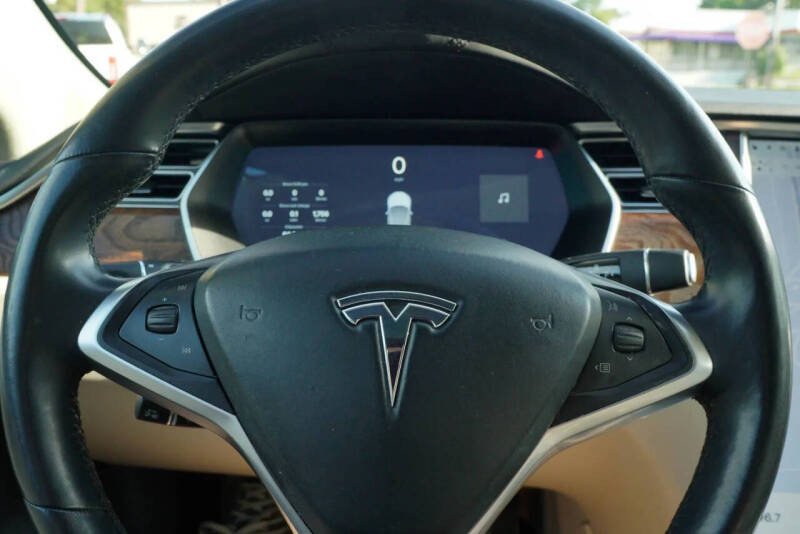 2017 Tesla Model S