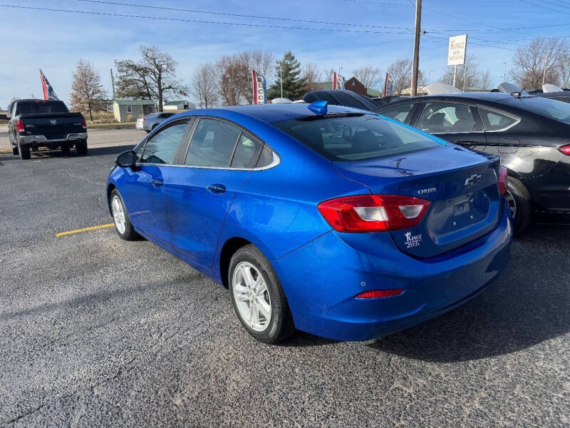 2017 Chevrolet Cruze LT Auto