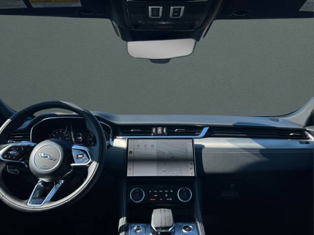 2026 Jaguar F-PACE P250 R-Dynamic S