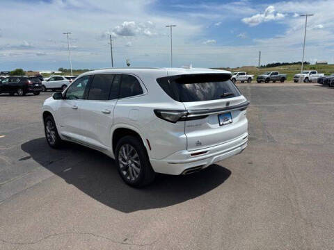 2025 Buick Enclave Avenir