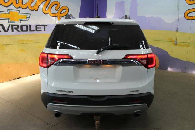 2018 GMC Acadia SLE-2