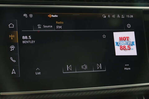 2024 Audi SQ8 4.0T quattro Premium Plus