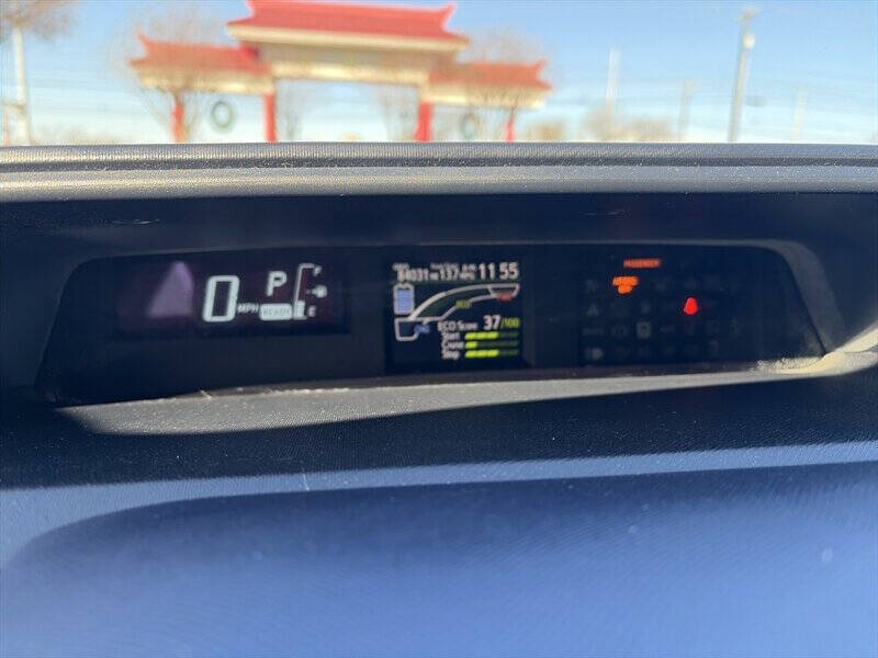 2016 Toyota Prius c One