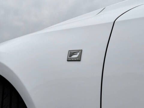 2017 Lexus IS 200t