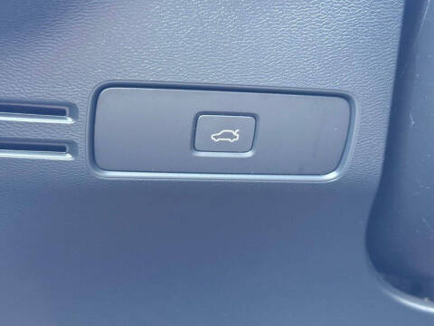 2023 Volvo C40 Recharge Twin Ultimate