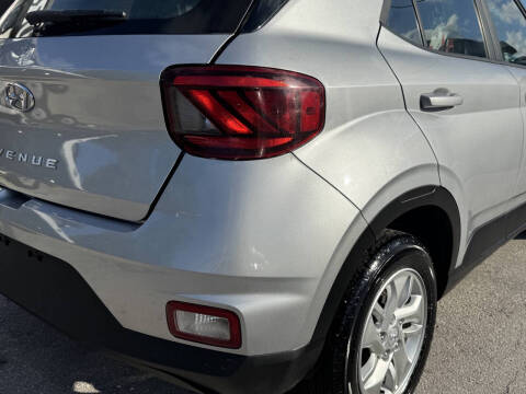 2021 Hyundai Venue SE