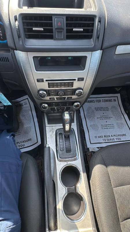 2011 Ford Fusion SE