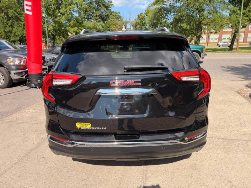 2023 GMC Terrain SLT
