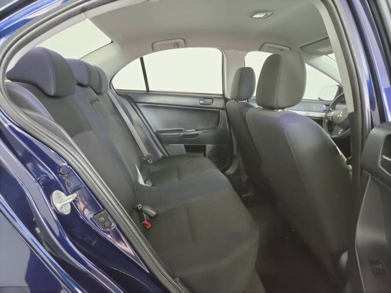 2014 Mitsubishi Lancer ES