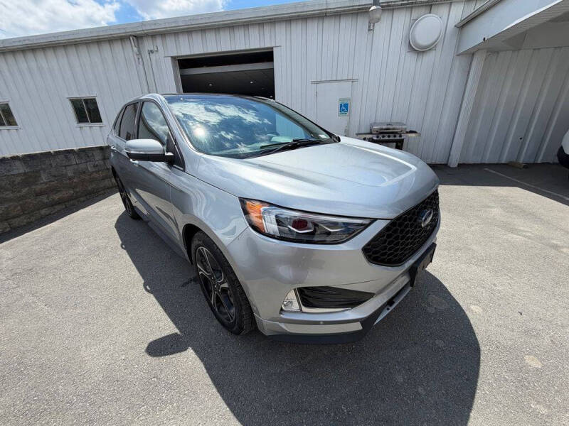 2024 Ford Edge ST