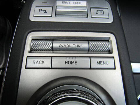 2022 Genesis GV70 2.5T Standard