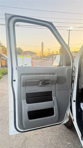 2014 Ford E-Series E-150