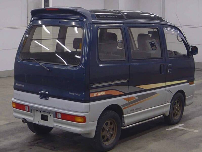 1994 Mitsubishi Bravo