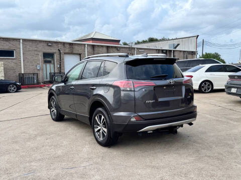 2016 Toyota RAV4 XLE