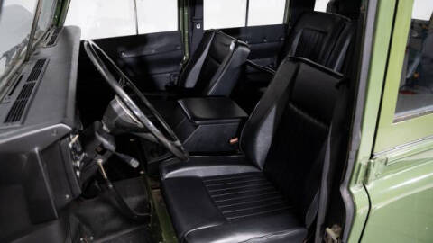 1977 Land Rover 109