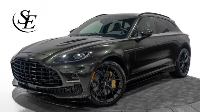 2025 Aston Martin DBX 707