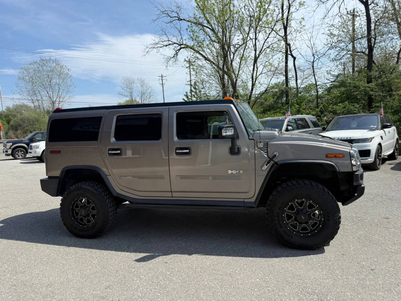 Gray 2009 HUMMER H2 Luxury 4x4 Luxury 4dr SUV 2