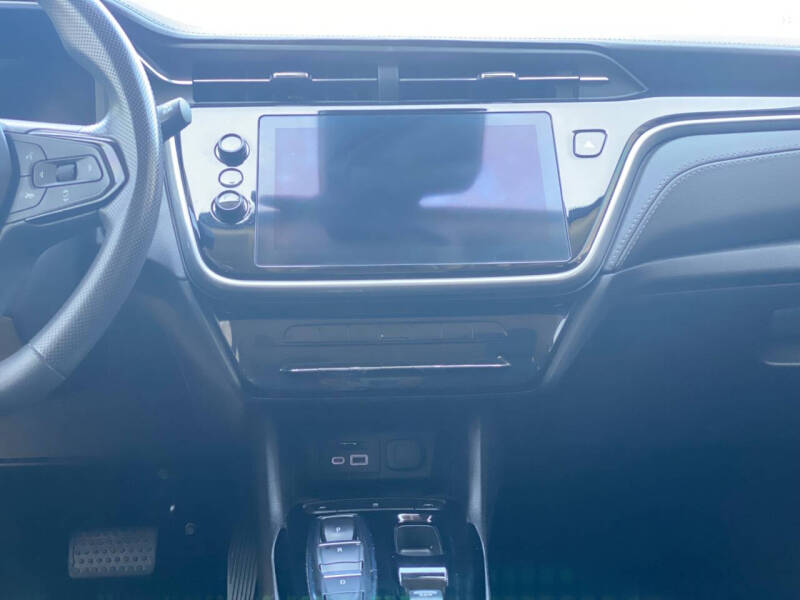 2023 Chevrolet Bolt EUV LT