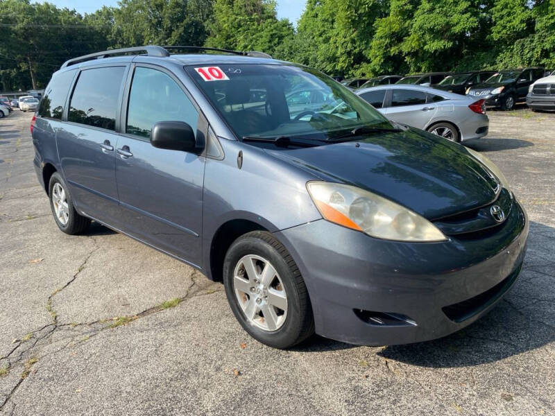 2010 Toyota Sienna