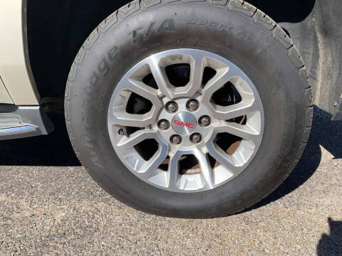 2017 GMC Yukon XL SLT