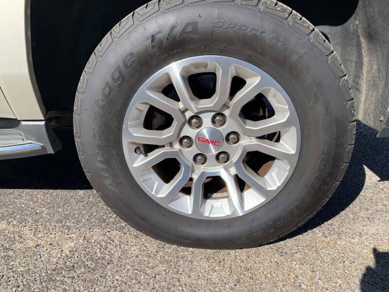 2017 GMC Yukon XL SLT