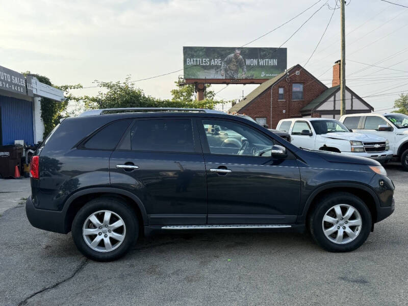 2012 Kia Sorento LX