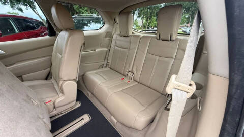 2014 Nissan Pathfinder Platinum