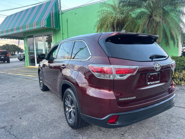 2016 Toyota Highlander for sale at Tropical Auto Sales in North Palm Beach, FL