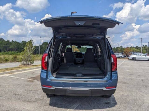 2025 GMC Yukon Elevation