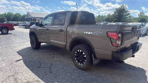 2021 Nissan Titan