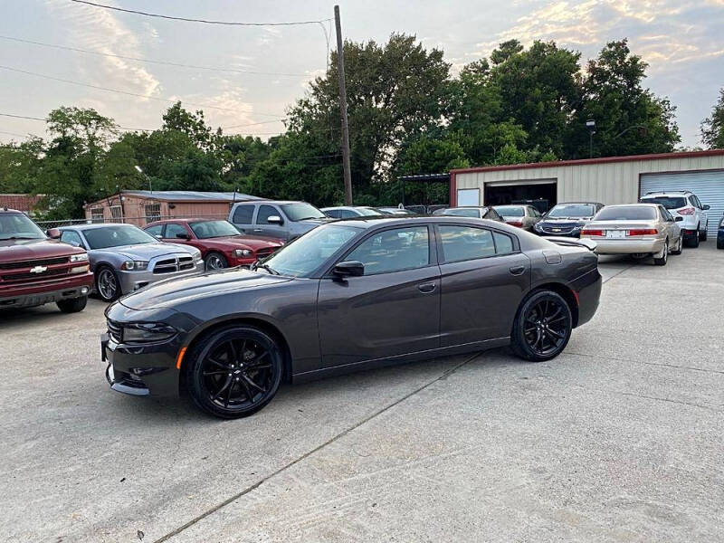 2017 Dodge Charger SXT