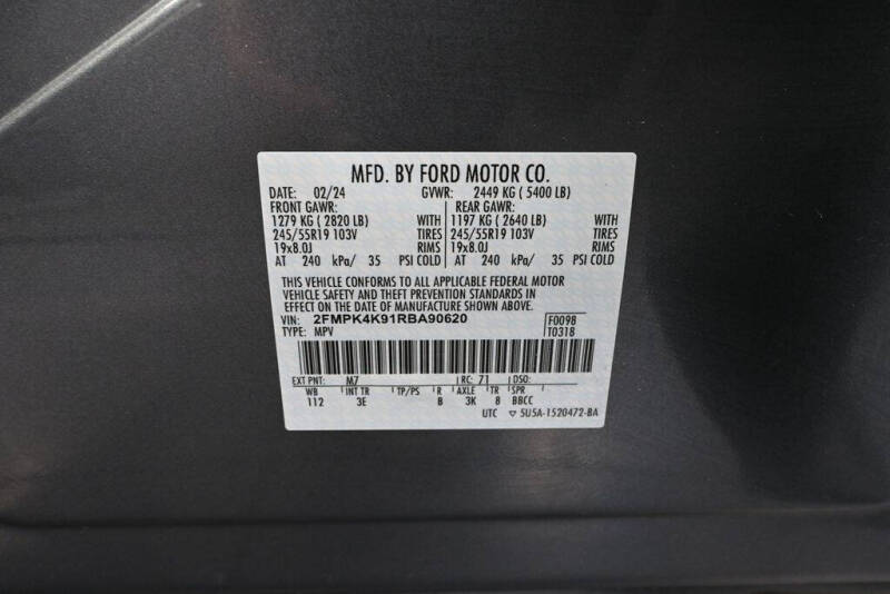 2024 Ford Edge Titanium