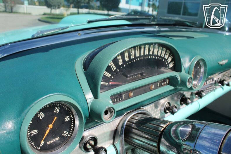 1955 Ford Thunderbird