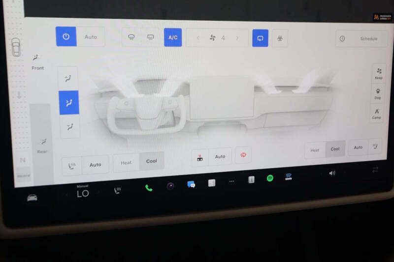 2022 Tesla Model S Plaid