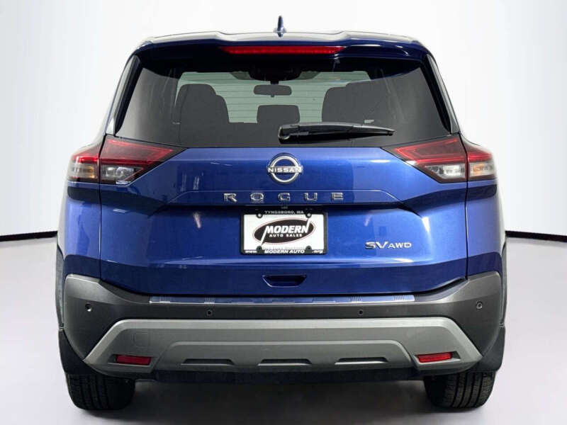 2022 Nissan Rogue SV