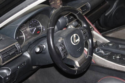 2017 Lexus IS 200t