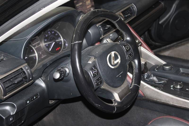 2017 Lexus IS 200t