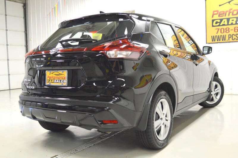 2021 Nissan Kicks S
