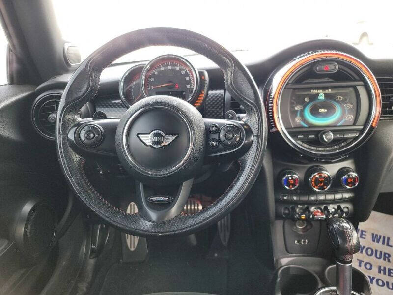 2015 MINI Hardtop 2 Door John Cooper Works