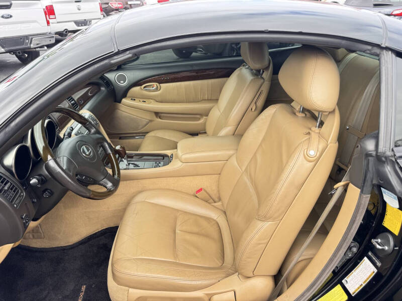 2006 Lexus SC 430