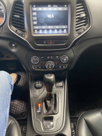 2021 Jeep Cherokee Trailhawk