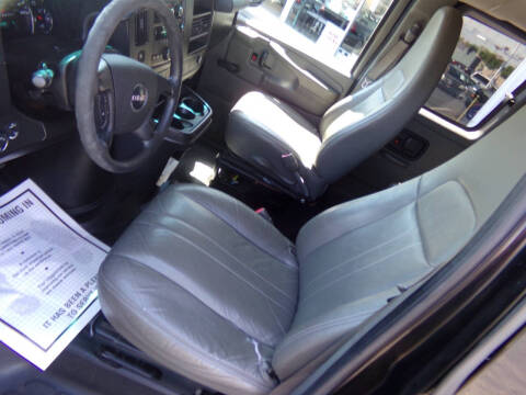 2010 GMC Savana LS 1500