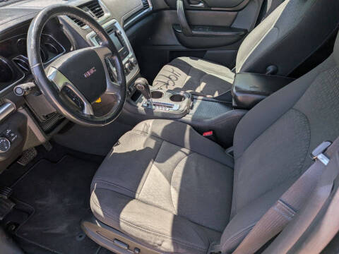 2013 GMC Acadia SLE-2