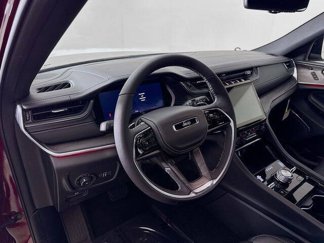 2025 Jeep Grand Cherokee L Overland